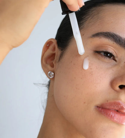 Sérum Centella Asiática Facial Noturno com Nano Colágeno FK | ESSENCE